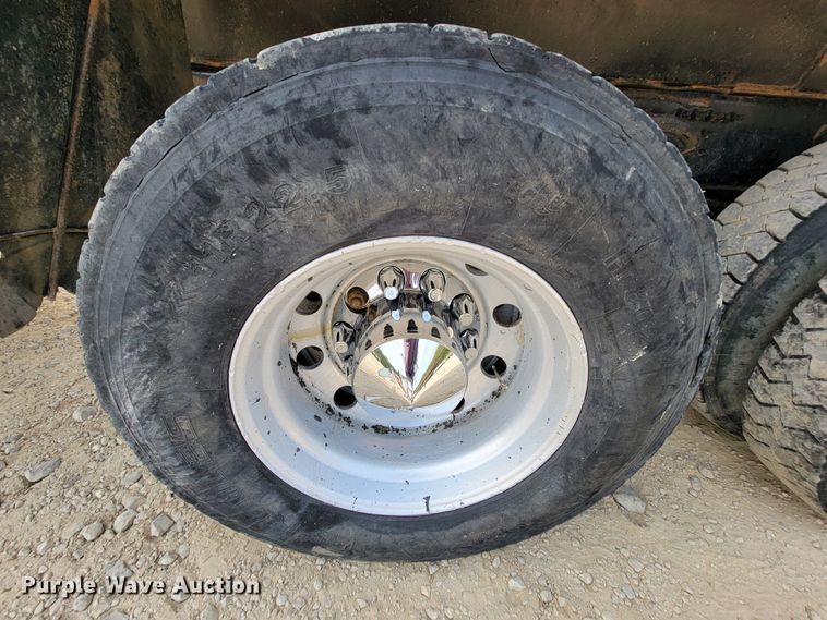 image for item KD9409 2000 Sterling LT9500  dump truck