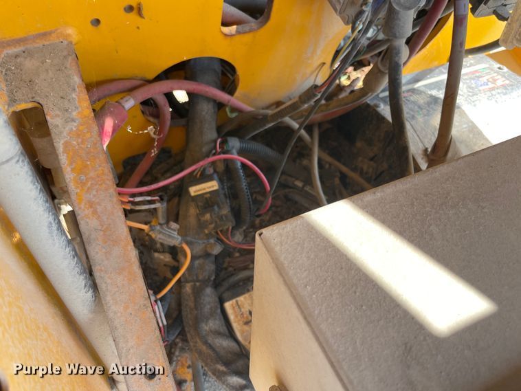 image for item KK9539 2013 Haulotte 3632T  boom lift