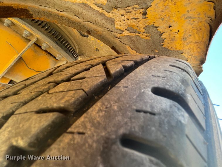 image for item KK9539 2013 Haulotte 3632T  boom lift