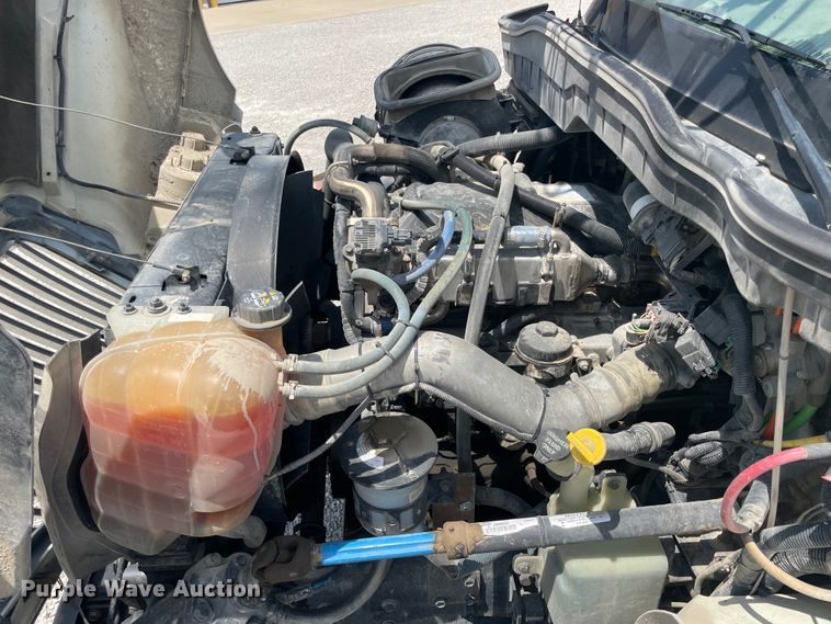 image for item KK9543 2009 International 4300  digger derrick truck