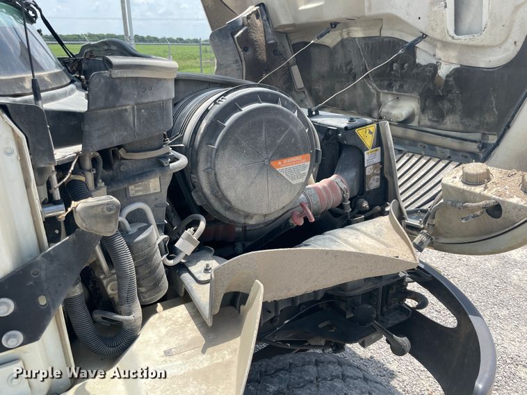 image for item KK9543 2009 International 4300  digger derrick truck