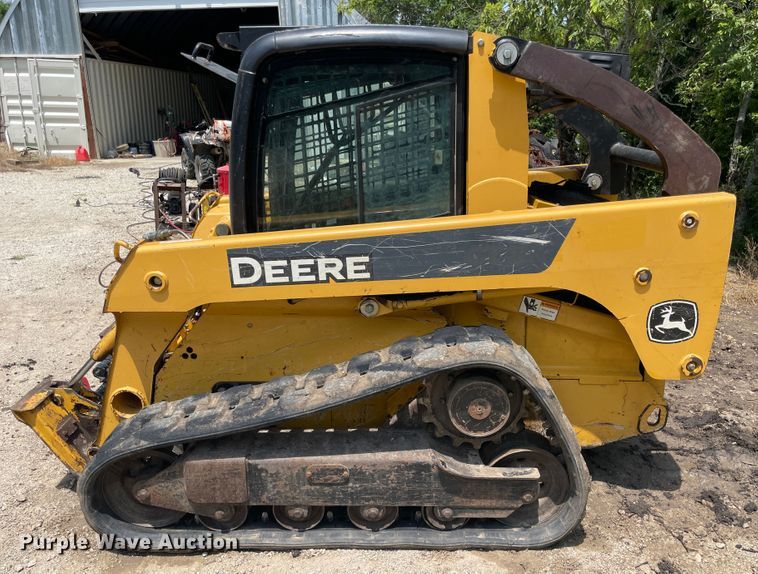 image for item KK9566 2007 John Deere CT322  tracked skid steer loader
