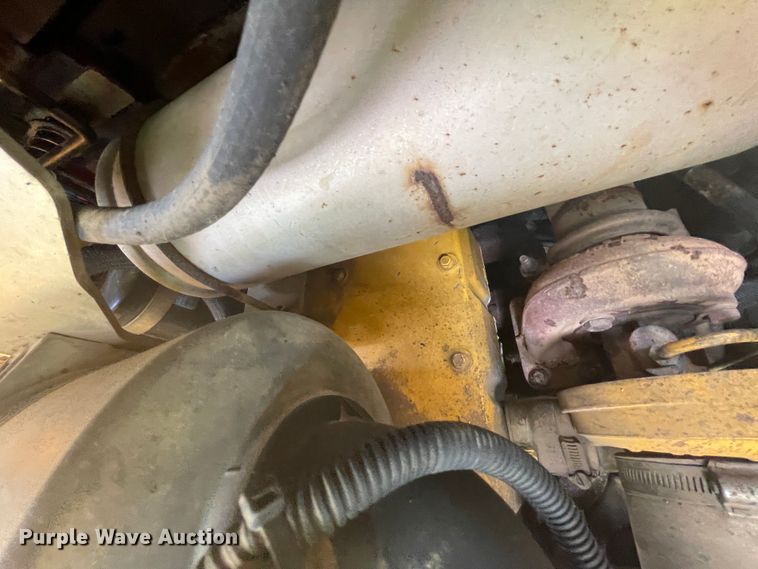 image for item KK9566 2007 John Deere CT322  tracked skid steer loader