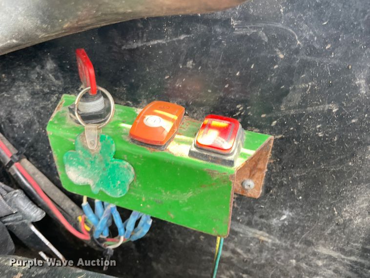 image for item KK9566 2007 John Deere CT322  tracked skid steer loader