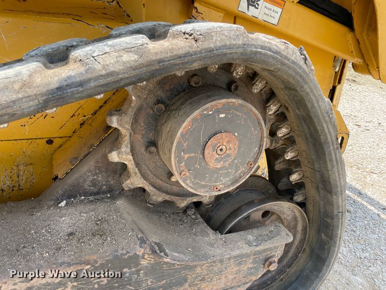 image for item KK9566 2007 John Deere CT322  tracked skid steer loader