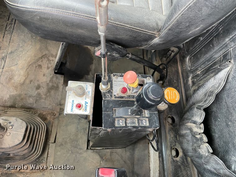 image for item KK9620 2003 Mack RD688S  dump truck