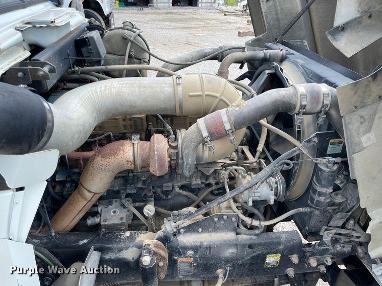 image for item KK9620 2003 Mack RD688S  dump truck