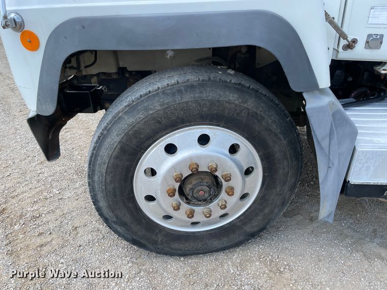 image for item KK9620 2003 Mack RD688S  dump truck