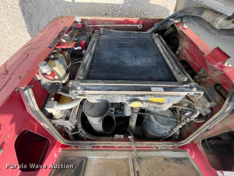 image for item KK9626 2004 Takeuchi TL140  tracked skid steer loader