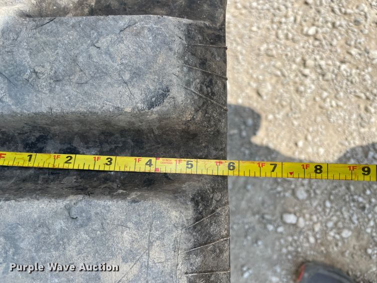 image for item KK9626 2004 Takeuchi TL140  tracked skid steer loader