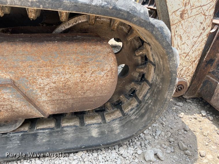 image for item KK9626 2004 Takeuchi TL140  tracked skid steer loader