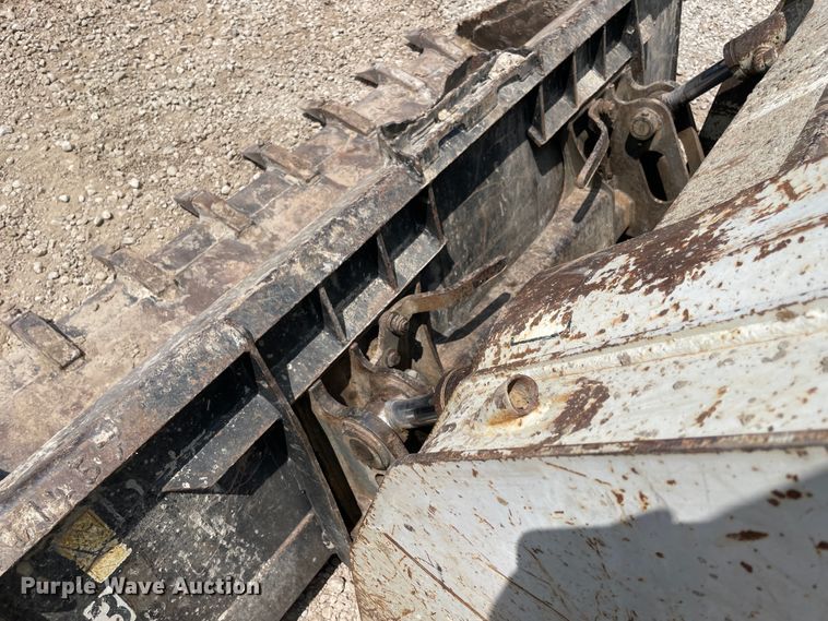 image for item KK9627 2004 Takeuchi TL140  tracked skid steer loader