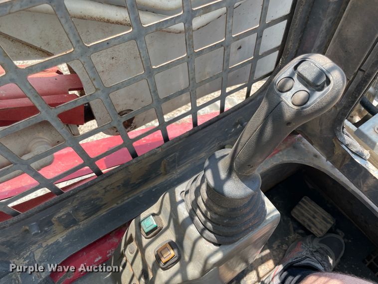 image for item KK9627 2004 Takeuchi TL140  tracked skid steer loader