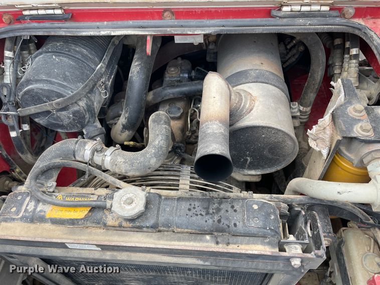 image for item KK9627 2004 Takeuchi TL140  tracked skid steer loader