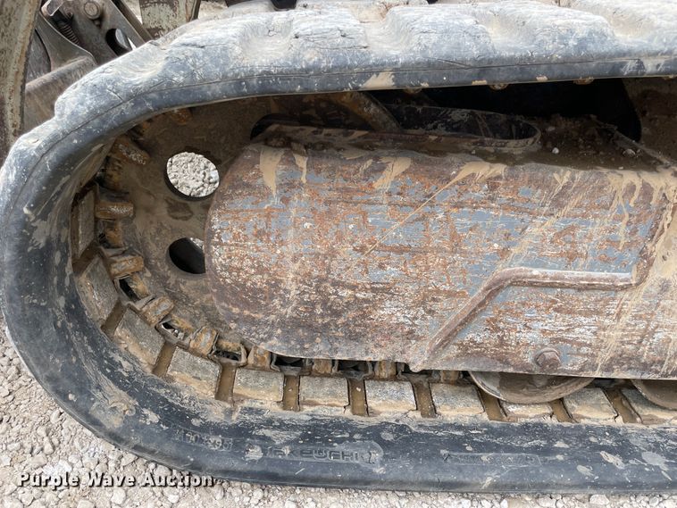 image for item KK9627 2004 Takeuchi TL140  tracked skid steer loader