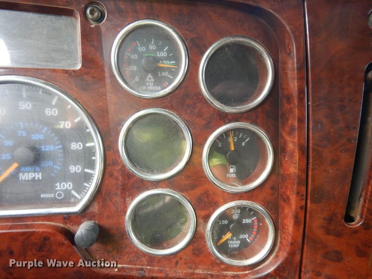 image for item KU9360 2004 Mack Granite  dump truck