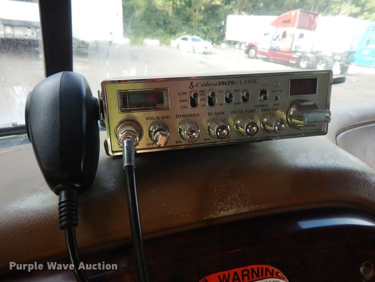 image for item KU9360 2004 Mack Granite  dump truck