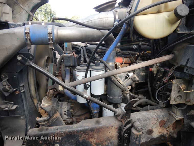 image for item KU9360 2004 Mack Granite  dump truck