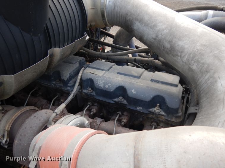 image for item KU9360 2004 Mack Granite  dump truck