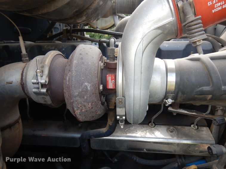 image for item KU9360 2004 Mack Granite  dump truck