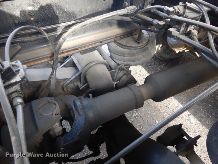 image for item KU9360 2004 Mack Granite  dump truck