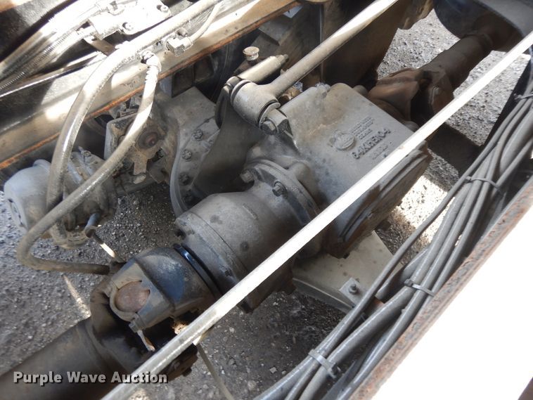 image for item KU9360 2004 Mack Granite  dump truck