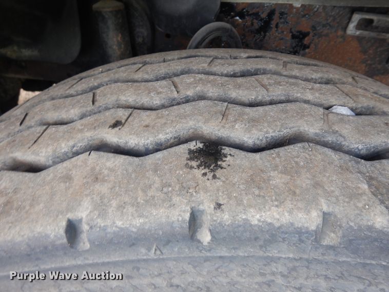 image for item KU9360 2004 Mack Granite  dump truck