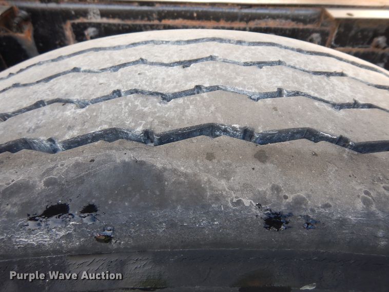 image for item KU9360 2004 Mack Granite  dump truck