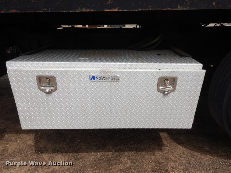 image for item KU9361 2006 Sterling LT9500  rollback truck