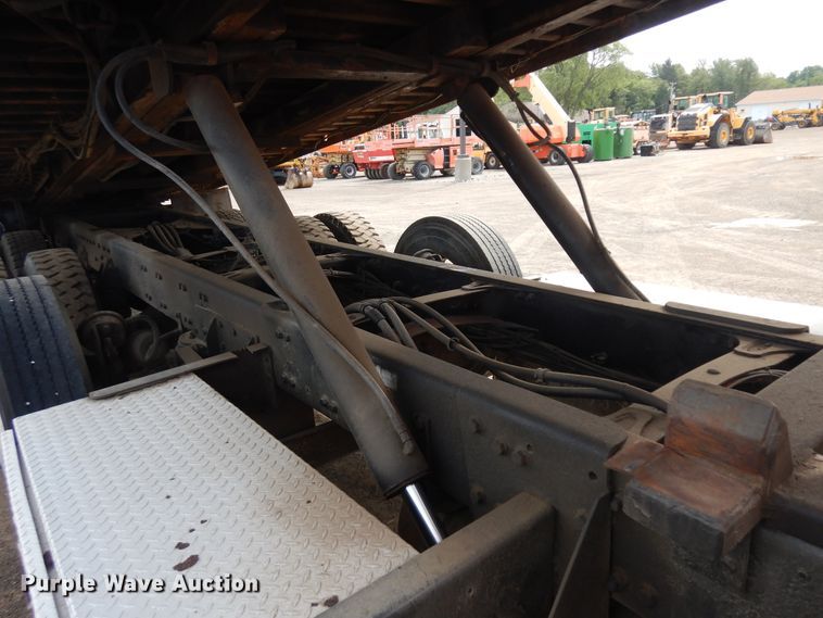 image for item KU9361 2006 Sterling LT9500  rollback truck