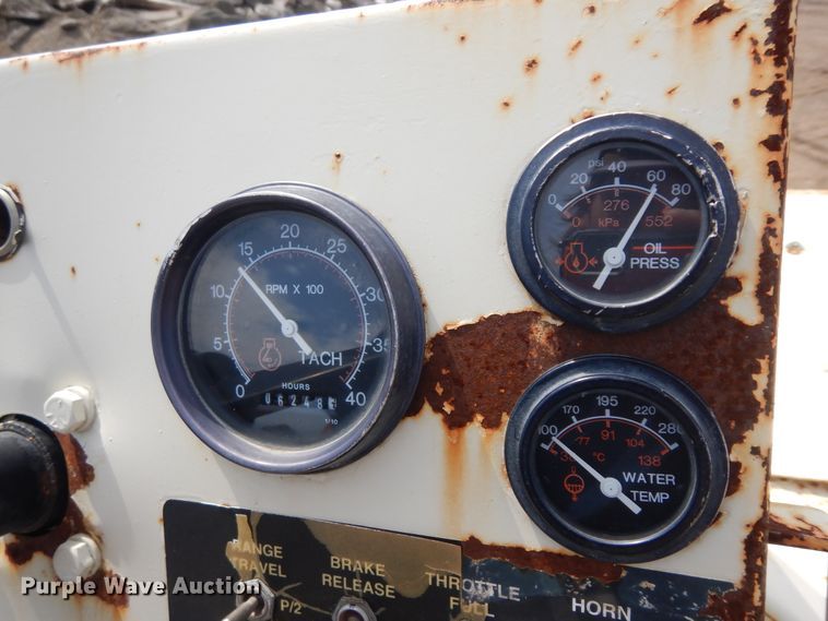 image for item KU9362 Cedarapids CR451  paver