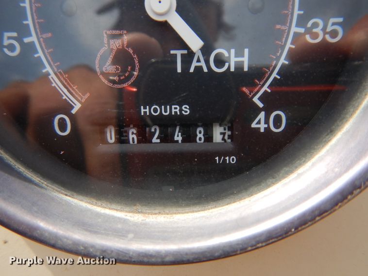 image for item KU9362 Cedarapids CR451  paver