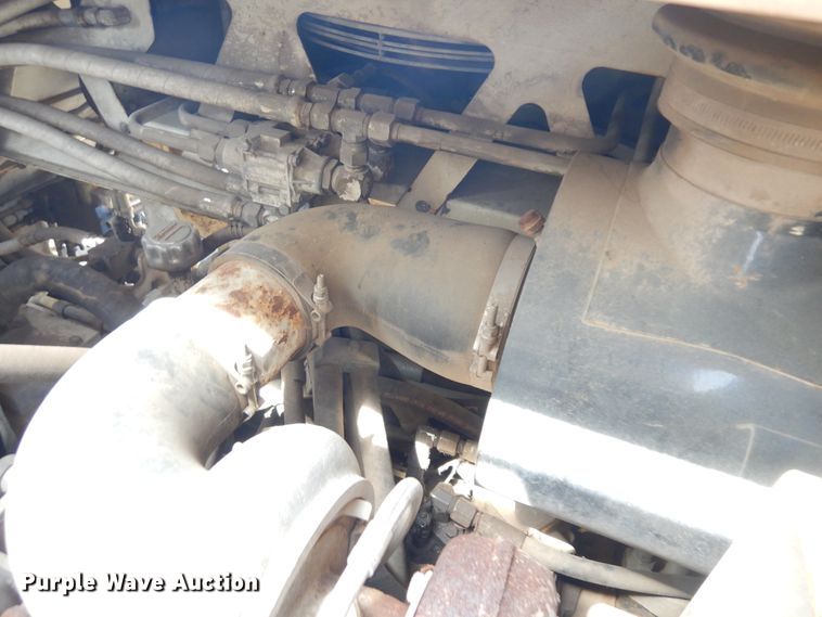 image for item KU9362 Cedarapids CR451  paver