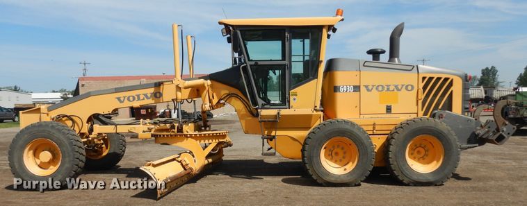 image for item KU9363 2008 Volvo G930  motor grader