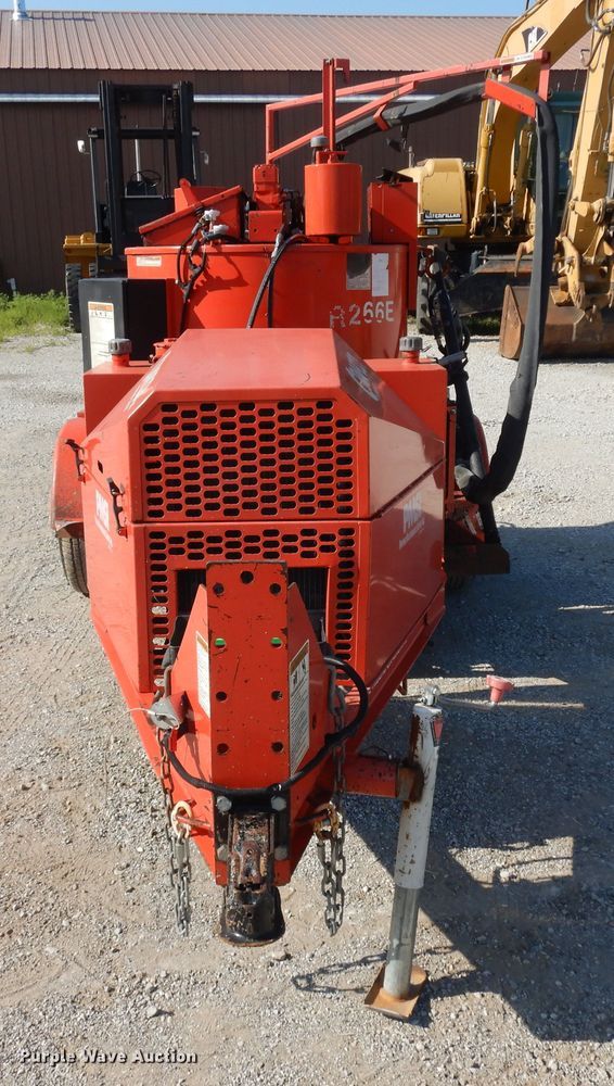 image for item KU9388 2010 Crafco SS125  melter/applicator