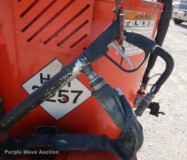 image for item KU9388 2010 Crafco SS125  melter/applicator