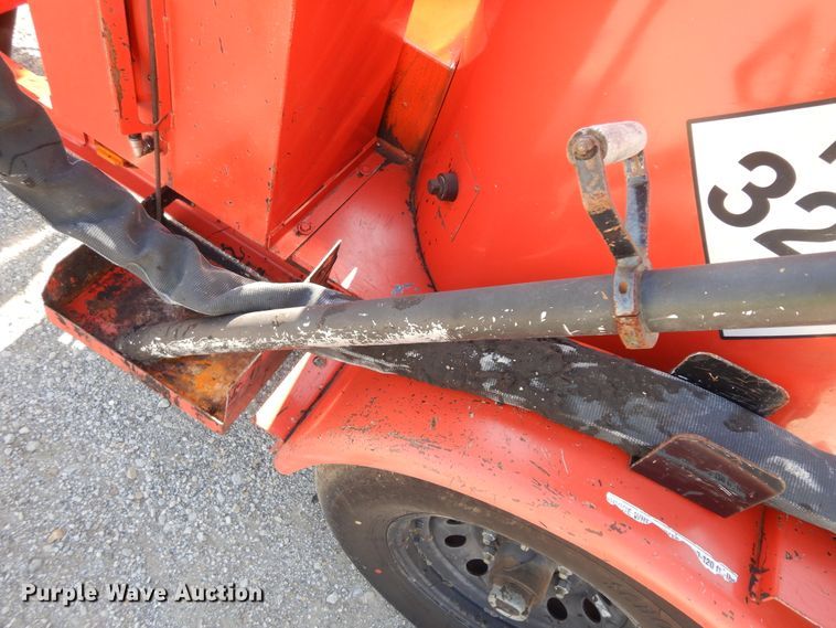 image for item KU9388 2010 Crafco SS125  melter/applicator