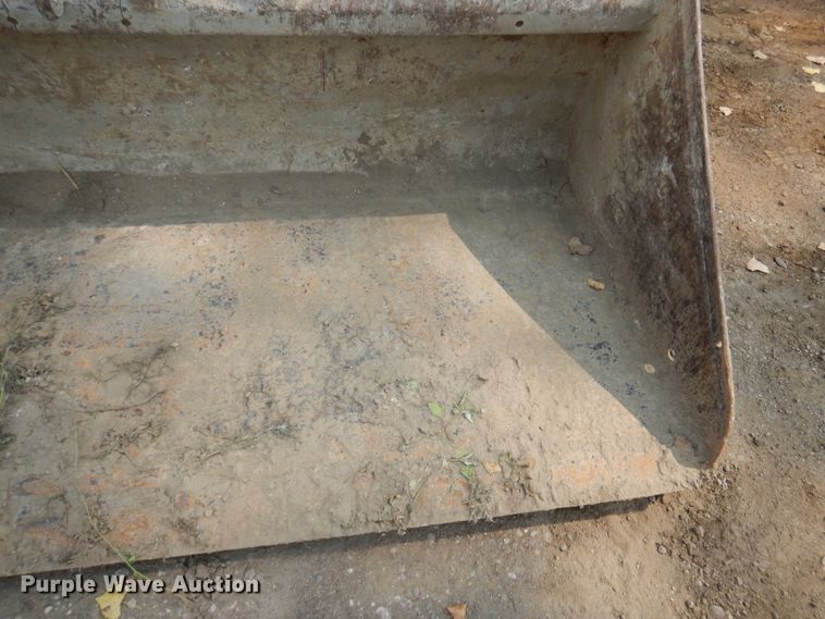 image for item KV9225 2015 Bobcat S590  skid steer loader