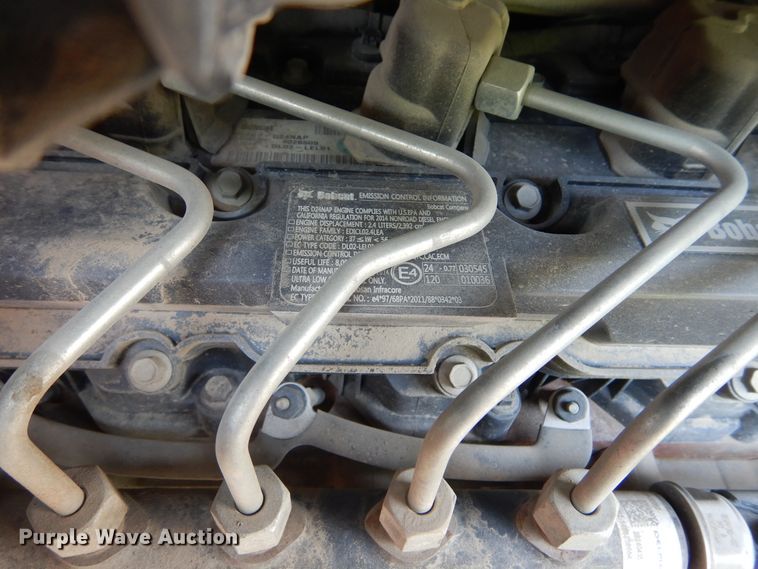 image for item KV9225 2015 Bobcat S590  skid steer loader