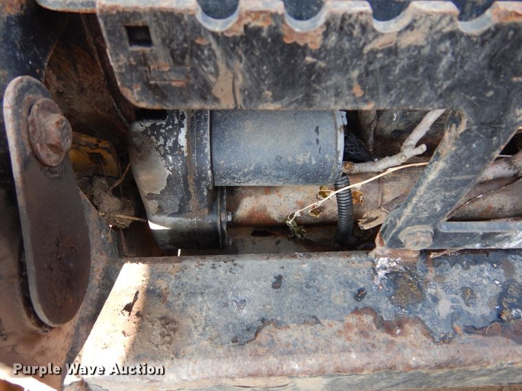 image for item KV9228 2015 Caterpillar 289D  tracked skid steer loader