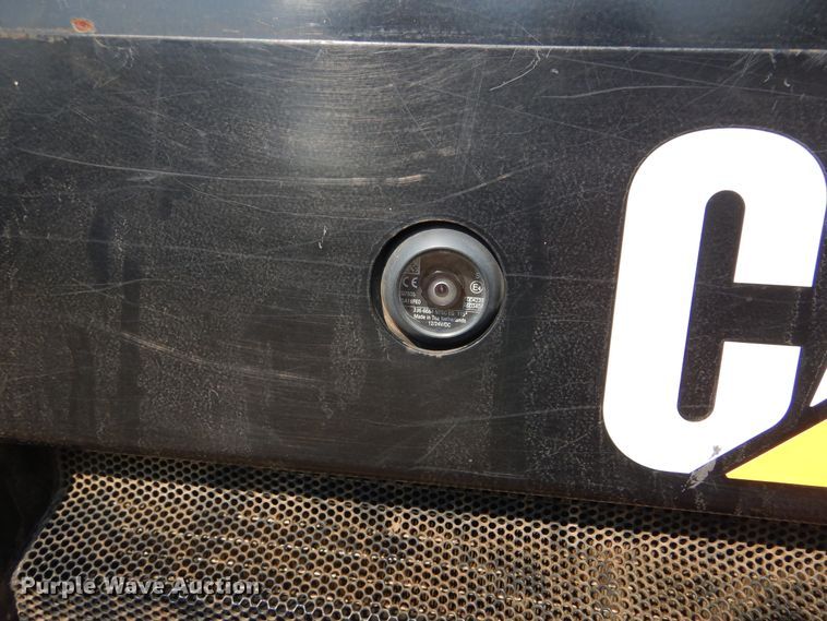 image for item KV9228 2015 Caterpillar 289D  tracked skid steer loader