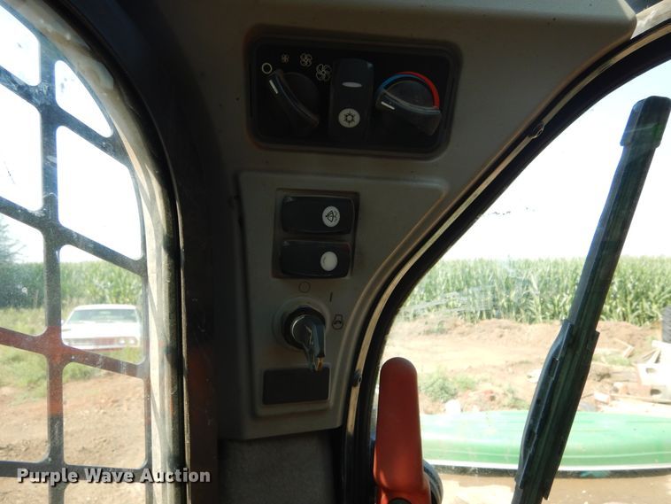 image for item KV9228 2015 Caterpillar 289D  tracked skid steer loader