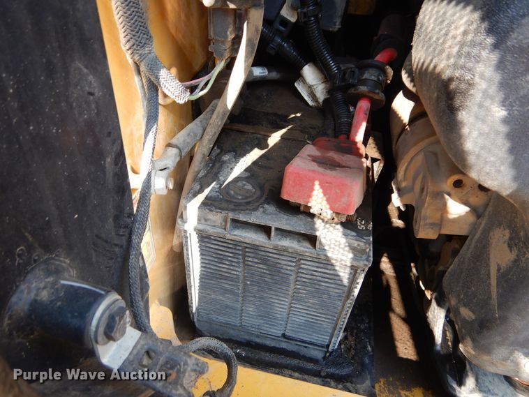 image for item KV9228 2015 Caterpillar 289D  tracked skid steer loader