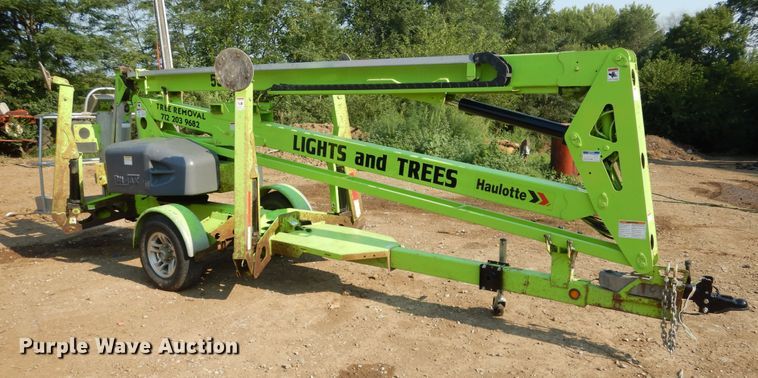 image for item KV9230 2011 Haulotte 5533A  boom lift