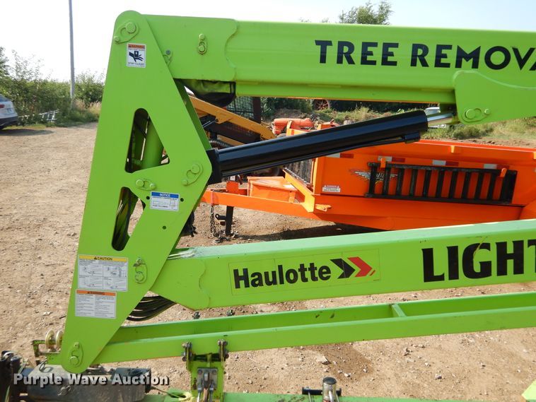 image for item KV9230 2011 Haulotte 5533A  boom lift