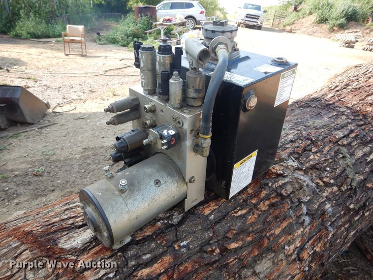 image for item KV9230 2011 Haulotte 5533A  boom lift