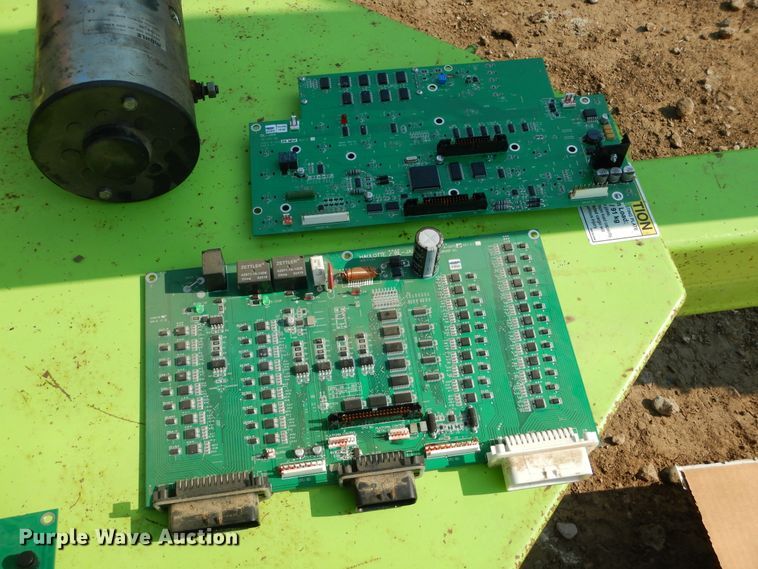 image for item KV9230 2011 Haulotte 5533A  boom lift