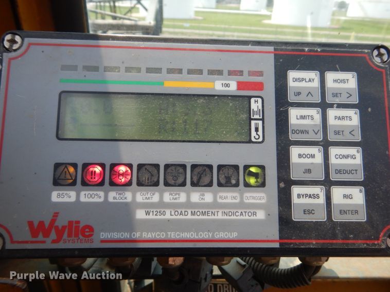 image for item KV9232 American 4260  crawler crane