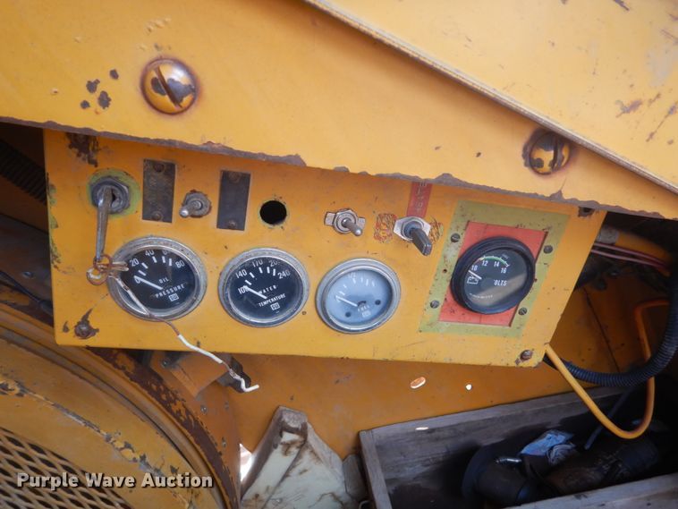 image for item KV9232 American 4260  crawler crane