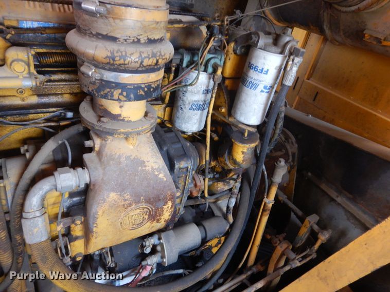 image for item KV9232 American 4260  crawler crane